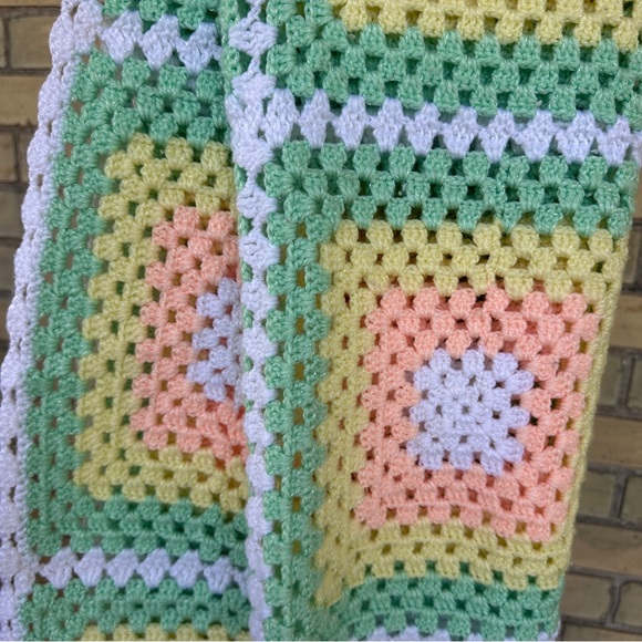 Colorful Crochet Blanket - Picture 4 of 4